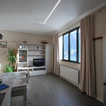 Andrea Olga House Laglio